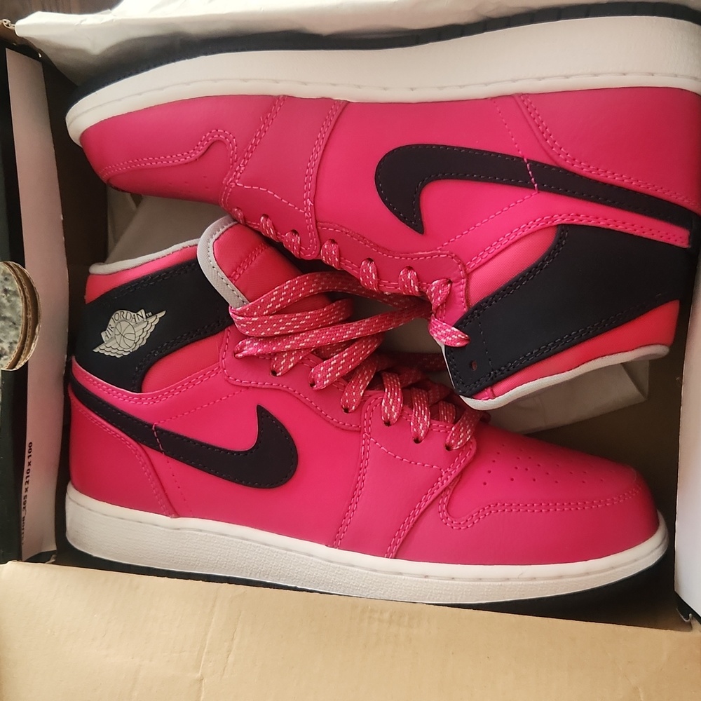 Air Jordan 1 Retro High GG size. 4.5Y